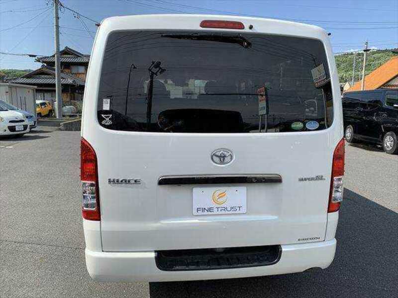 HIACE VAN-17
