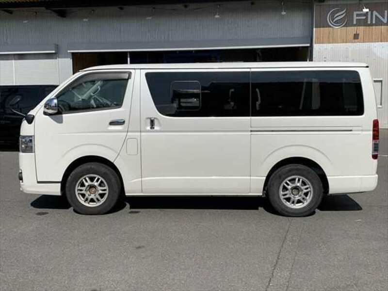 HIACE VAN-19