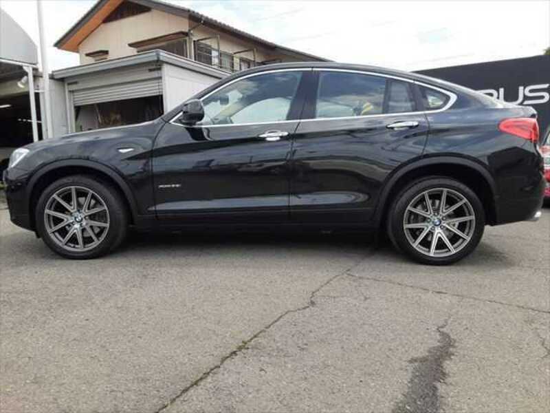 X4