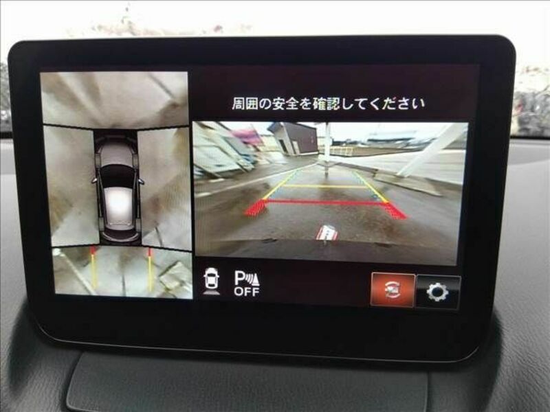 MAZDA2