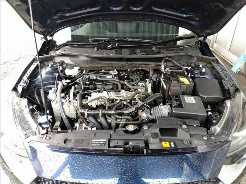 MAZDA2
