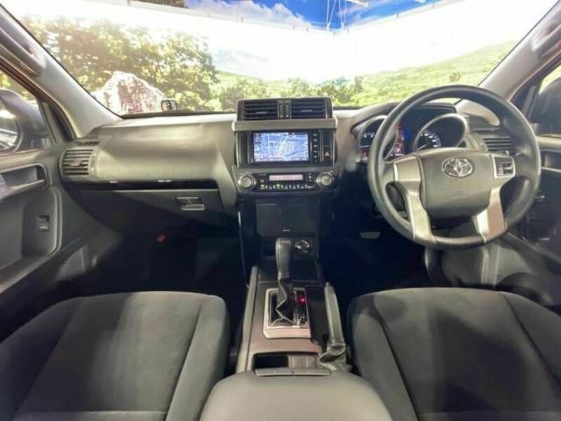 LAND CRUISER PRADO-1