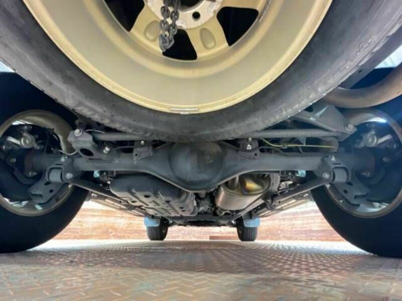 LAND CRUISER PRADO-18