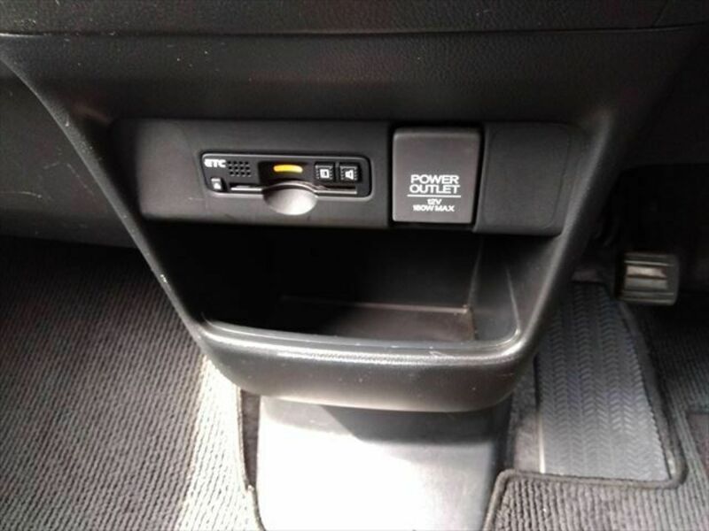 N BOX
