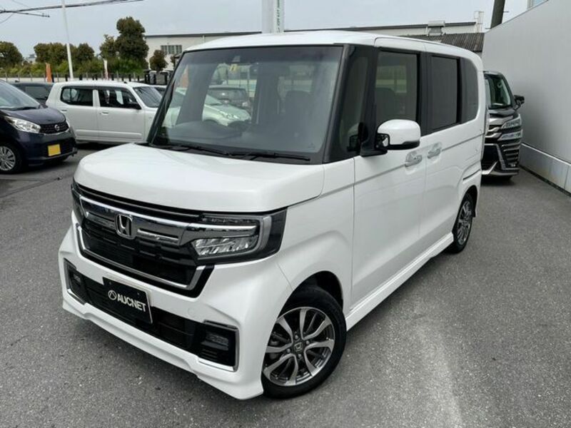 N BOX CUSTOM