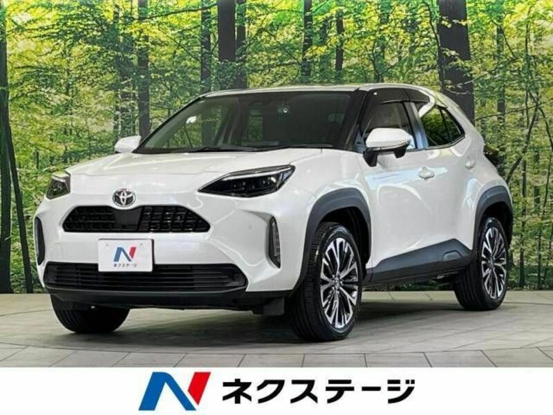 YARIS CROSS