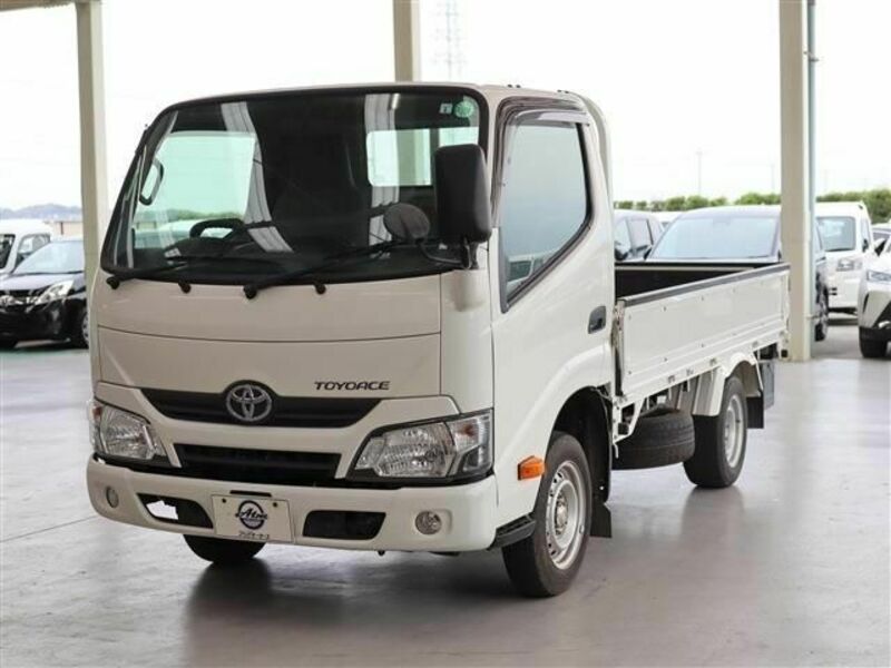 TOYOTA　TOYOACE