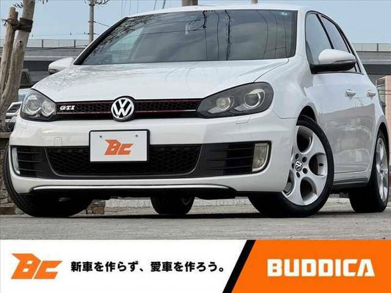 VOLKSWAGEN　GOLF