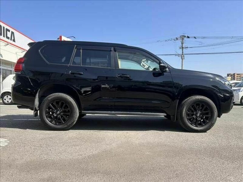 LAND CRUISER PRADO-11