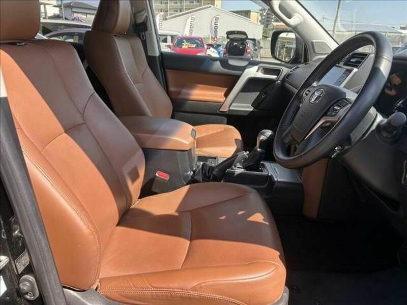 LAND CRUISER PRADO-15