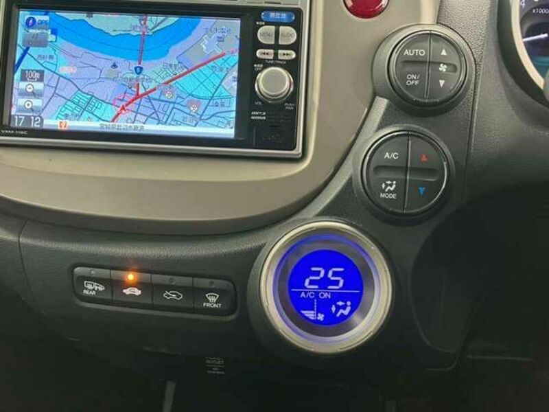 FIT HYBRID-12