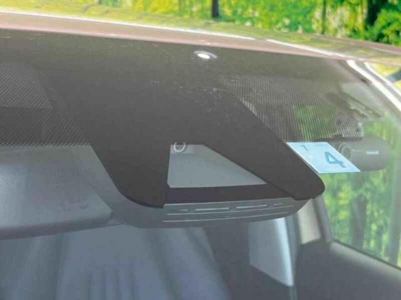 YARIS CROSS-4