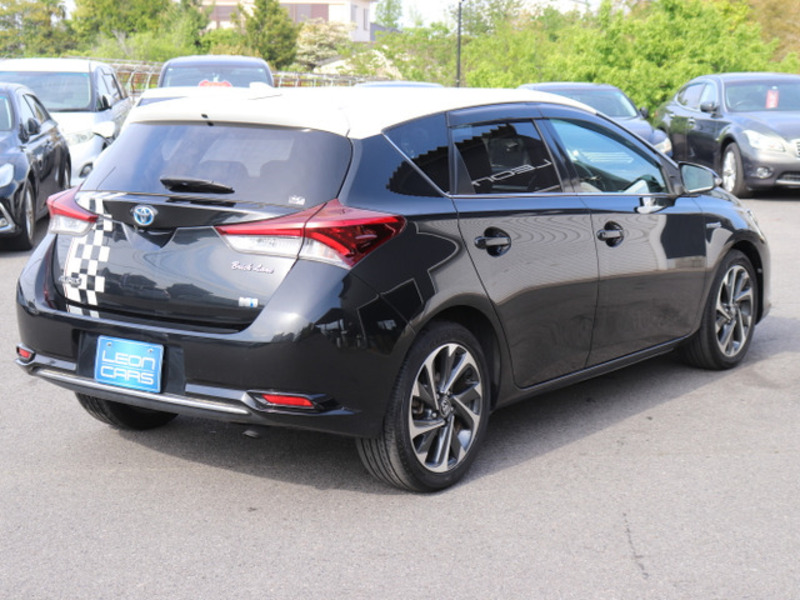 AURIS