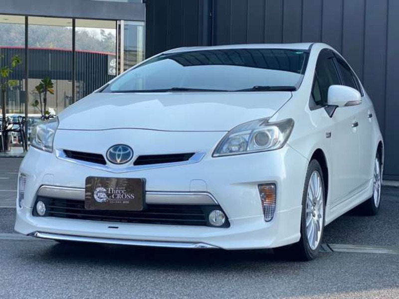 PRIUS PHV