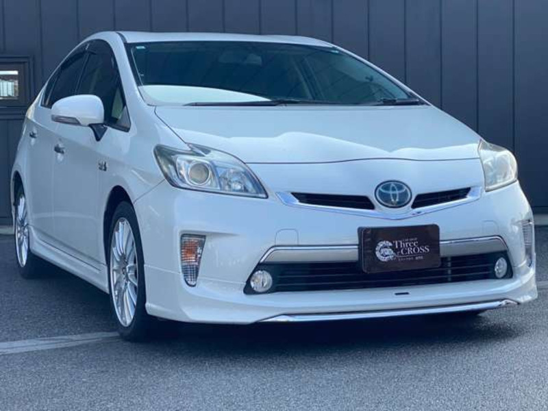 PRIUS PHV