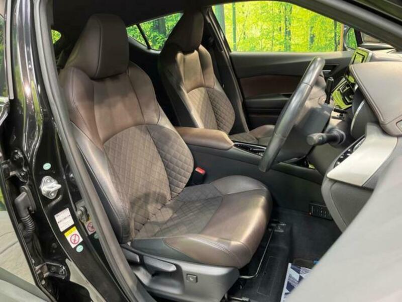 C-HR-7