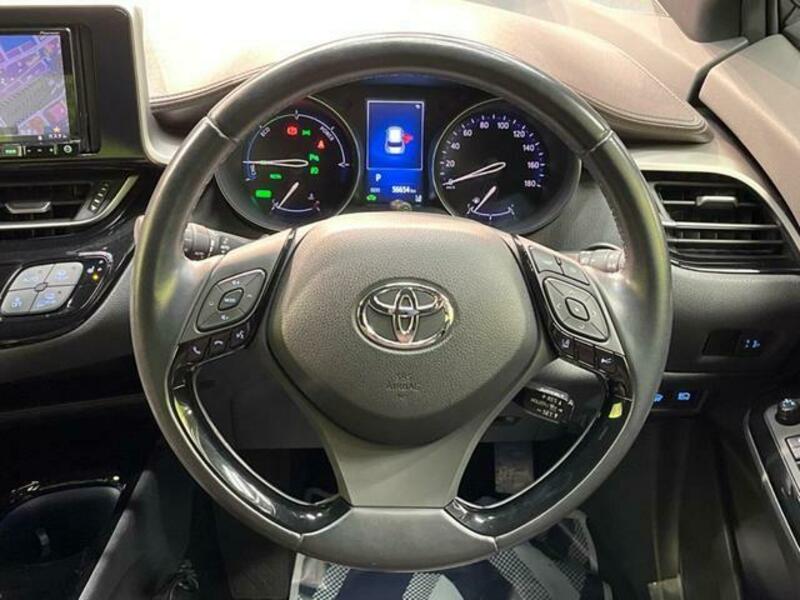 C-HR-10