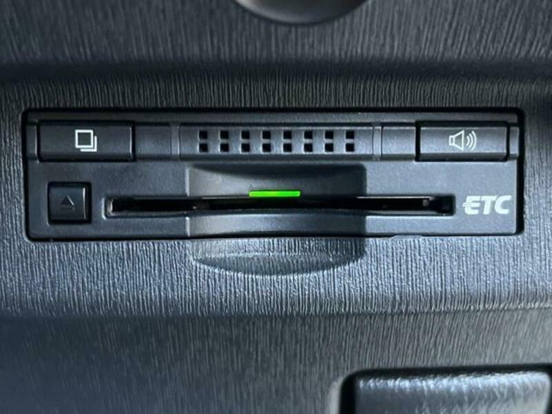 PRIUS-6