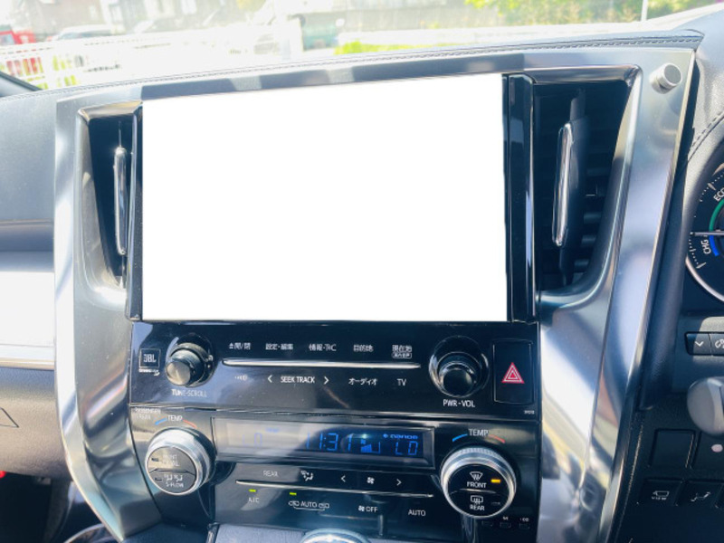 VELLFIRE-18