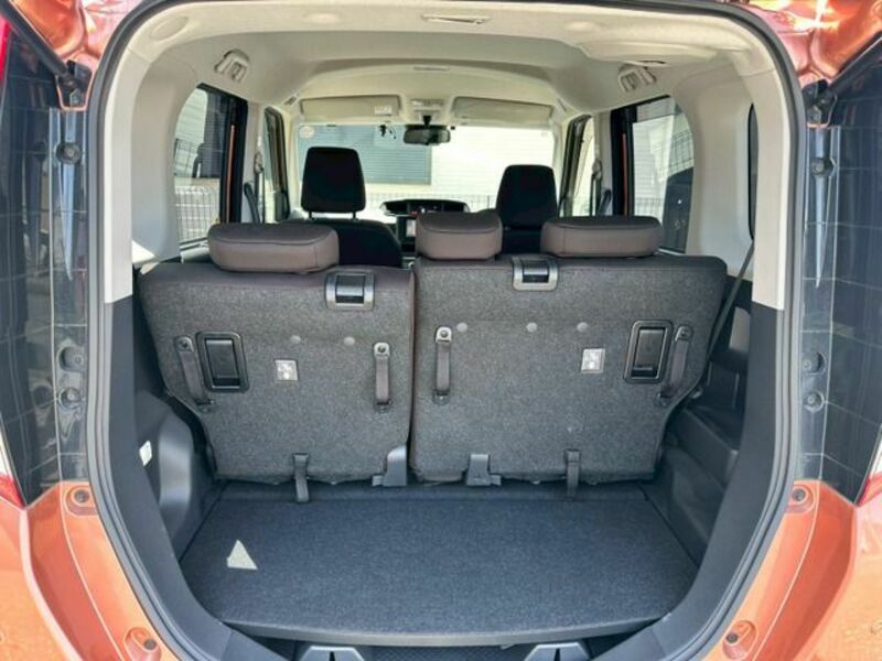 ROOMY-13