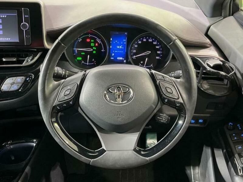 C-HR-10