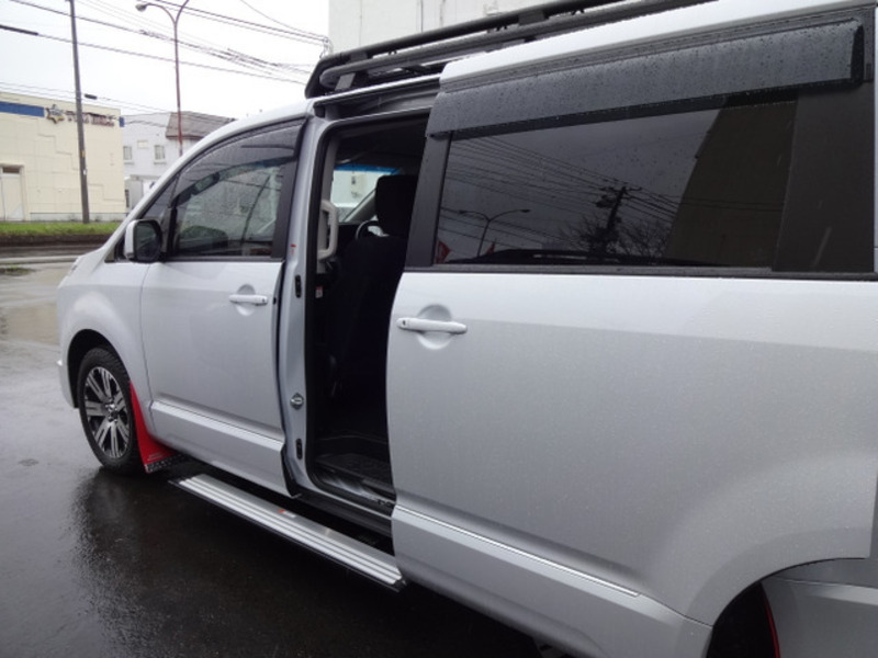 DELICA D5-8