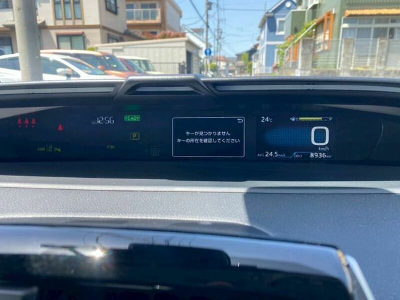PRIUS-16