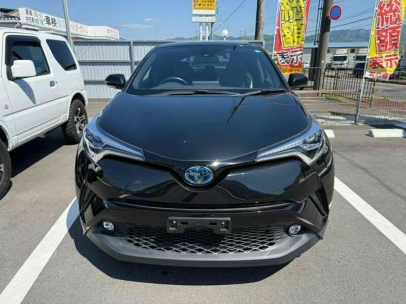 C-HR-4
