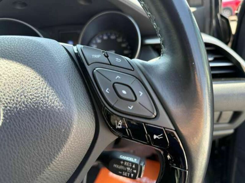 C-HR-17