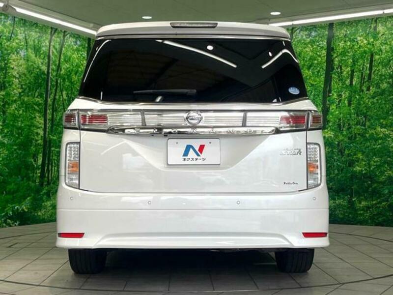 ELGRAND-16