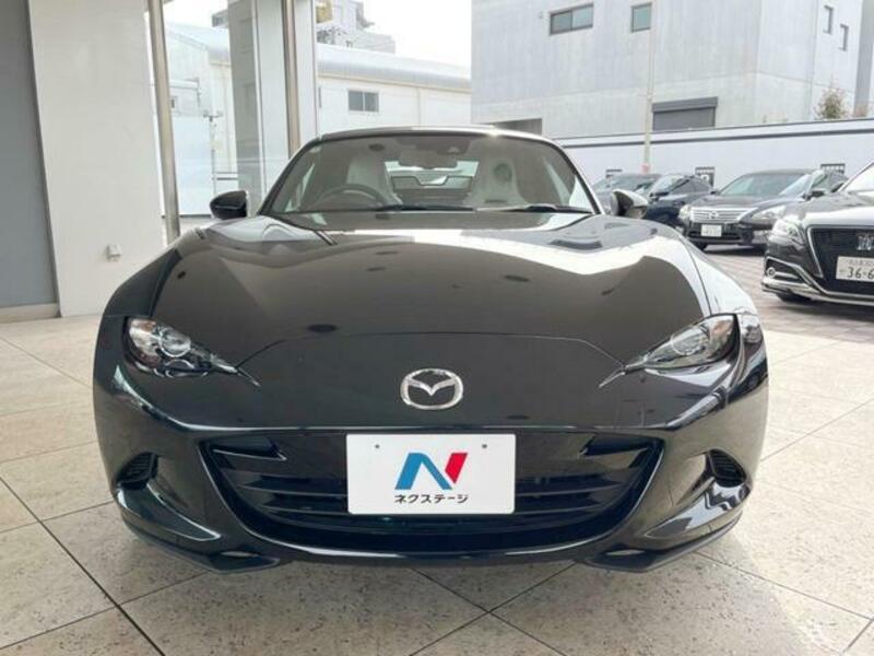ROADSTER-14
