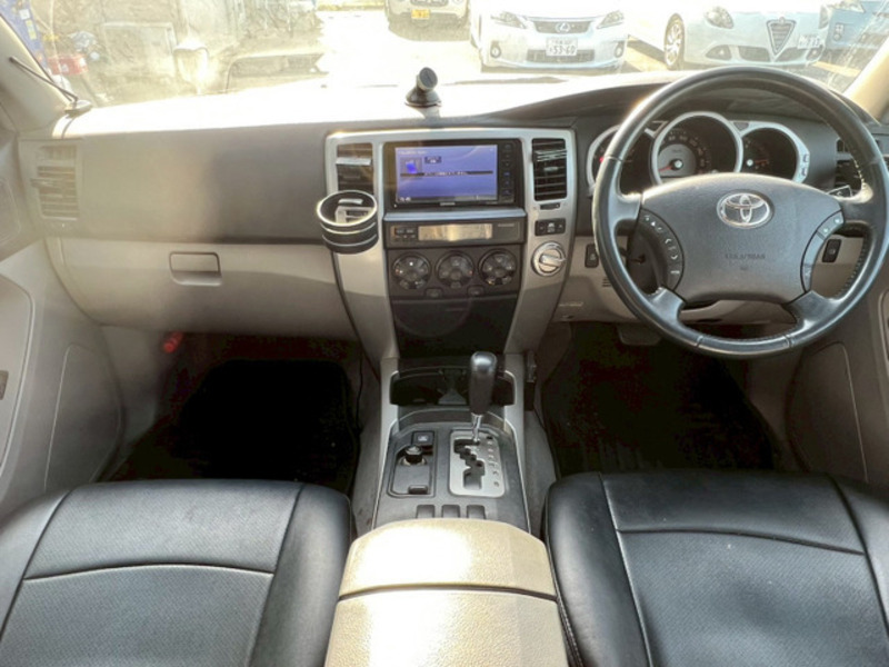 HILUX SURF