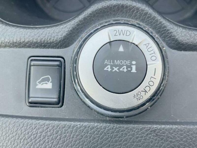 X-TRAIL-5