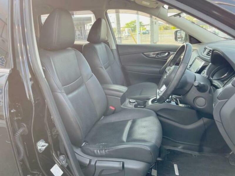 X-TRAIL-10