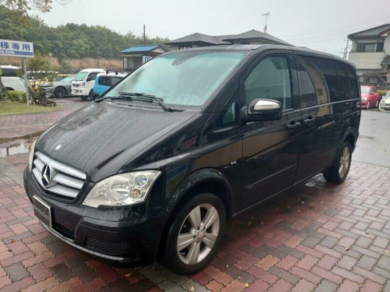 MERCEDES-BENZ V CLASS