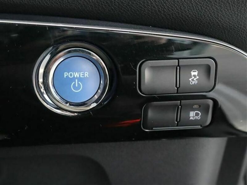 PRIUS-16