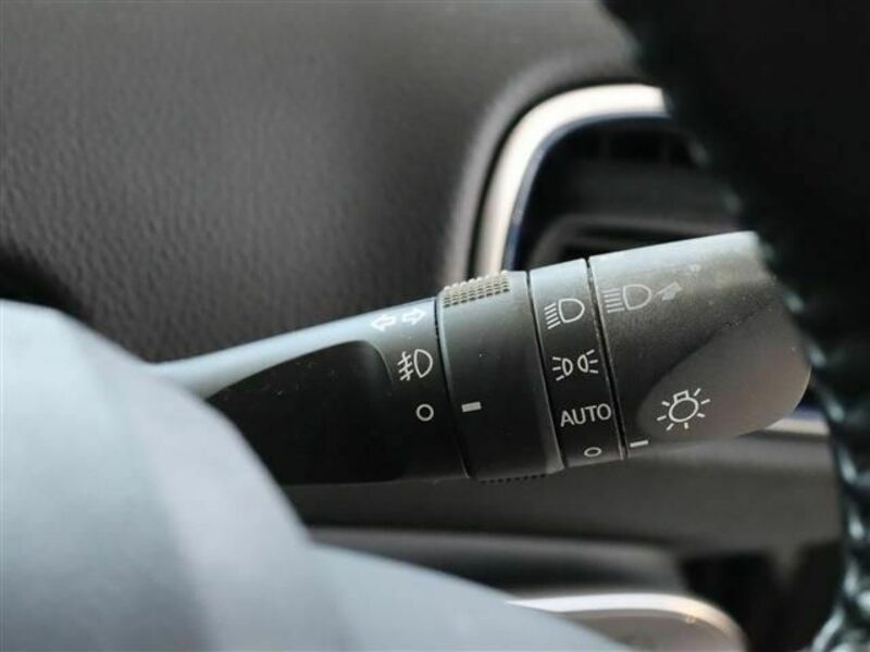 PRIUS-23
