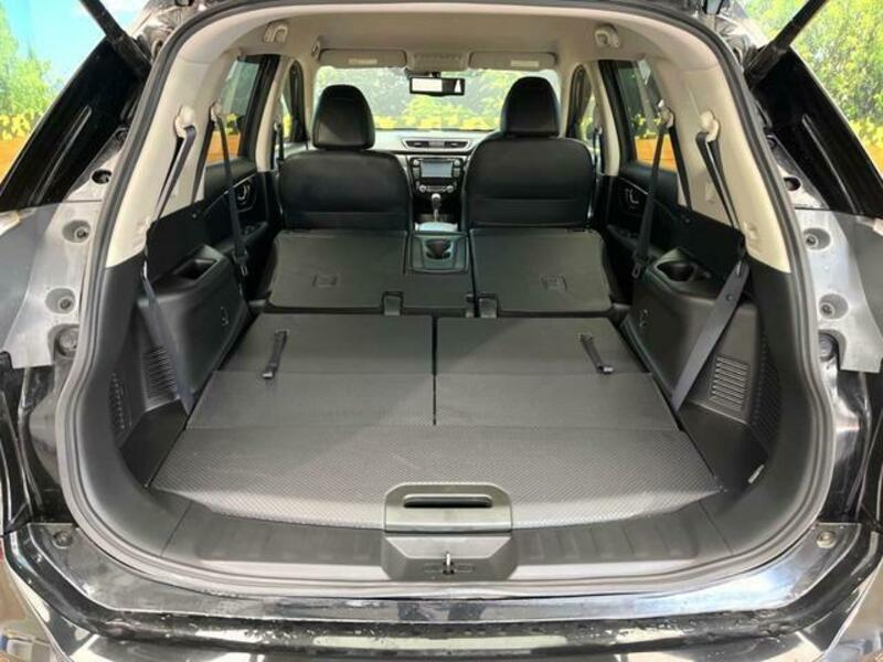X-TRAIL-7