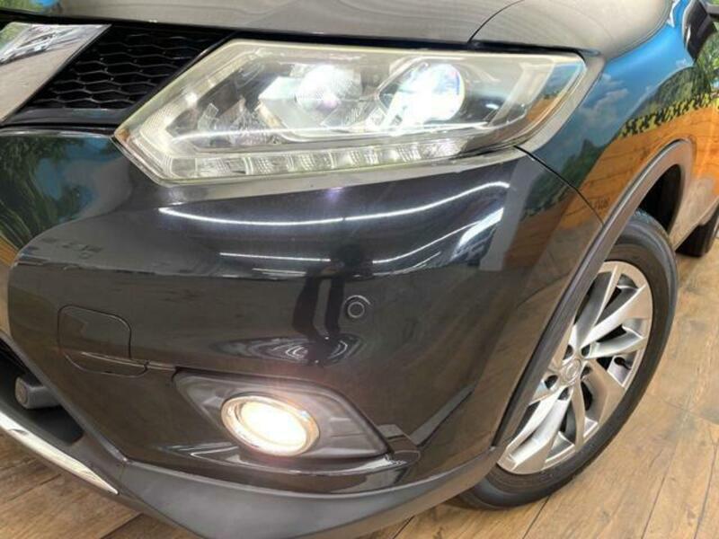 X-TRAIL-9