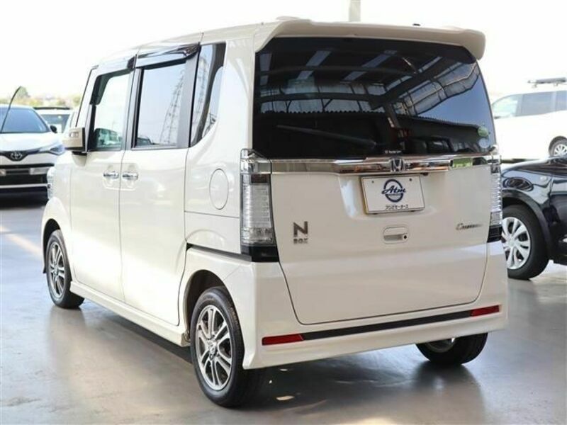 N BOX CUSTOM-5