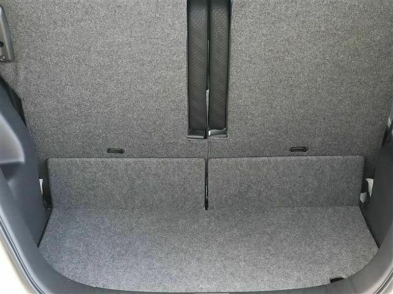 N BOX CUSTOM-26