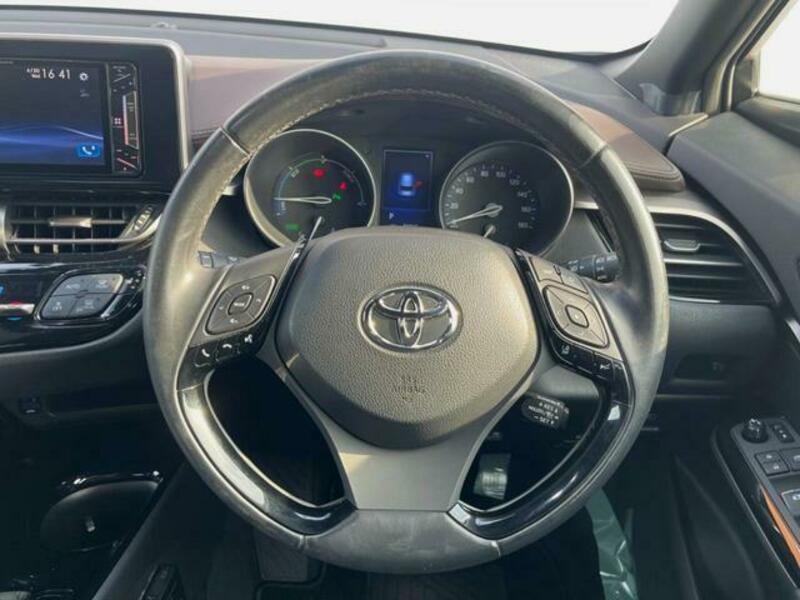 C-HR-10