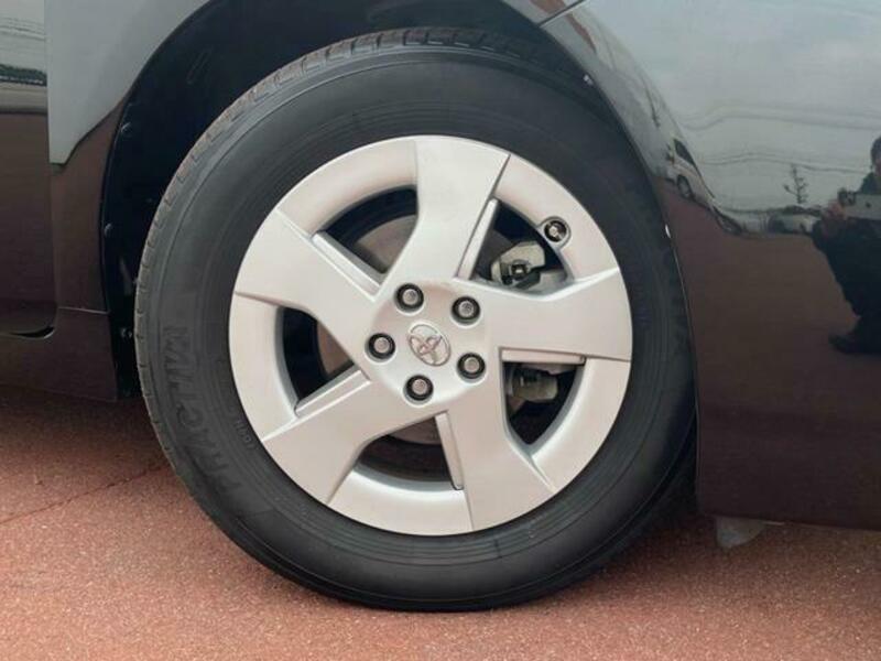 PRIUS-5