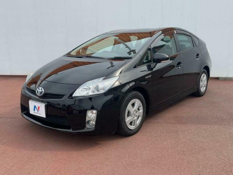 PRIUS-13