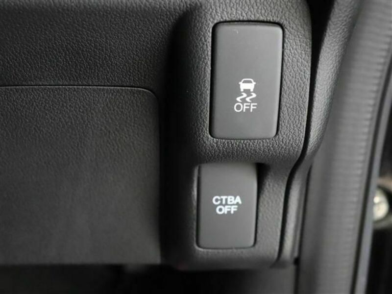 N BOX CUSTOM-9