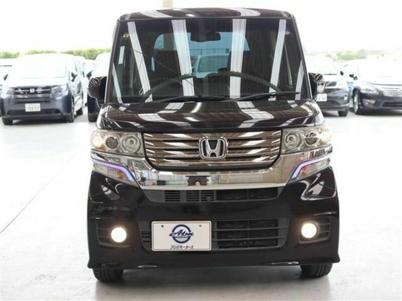 N BOX CUSTOM-17