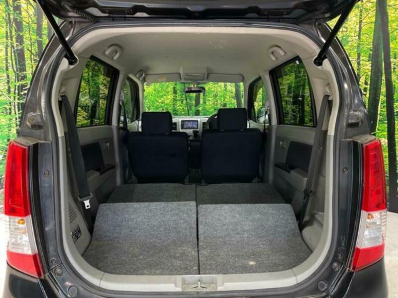 WAGON R-9