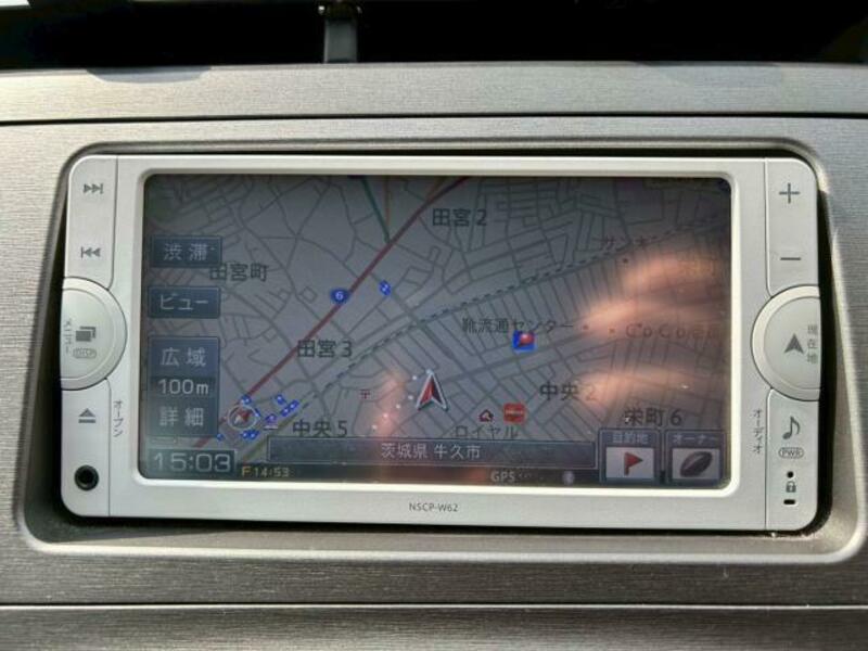 PRIUS-4