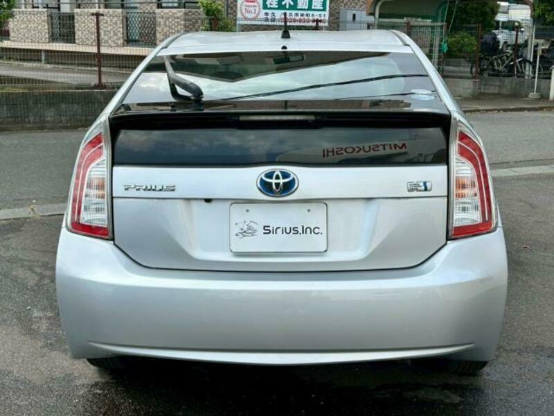 PRIUS-1