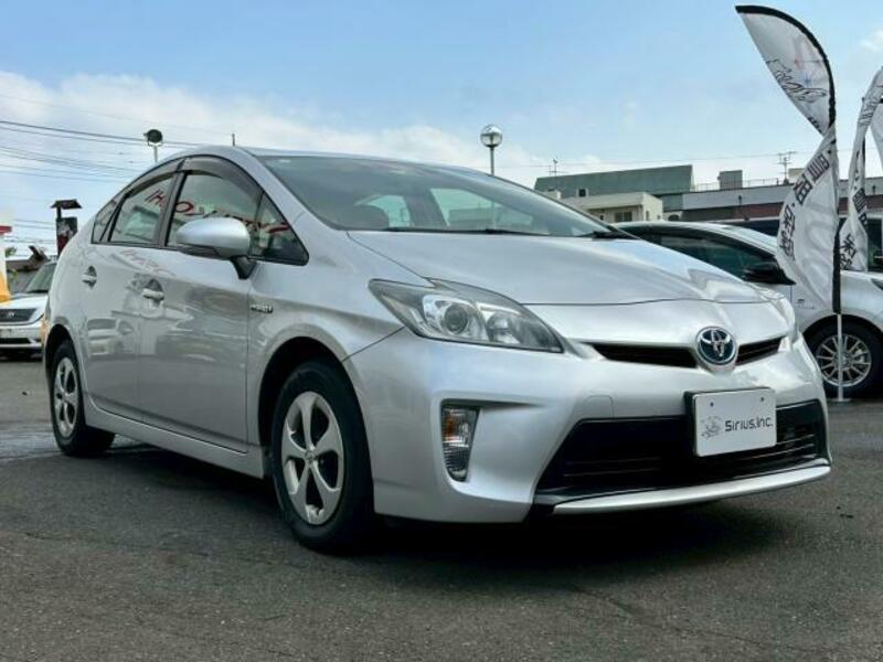 PRIUS-11